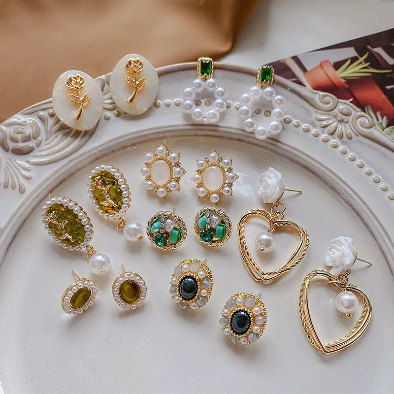Heart Flower Pearl Ear Studs